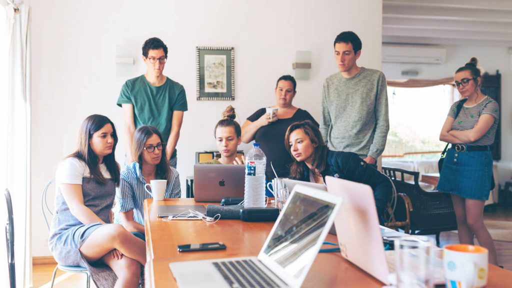 slide image free img 1024x576.jpg